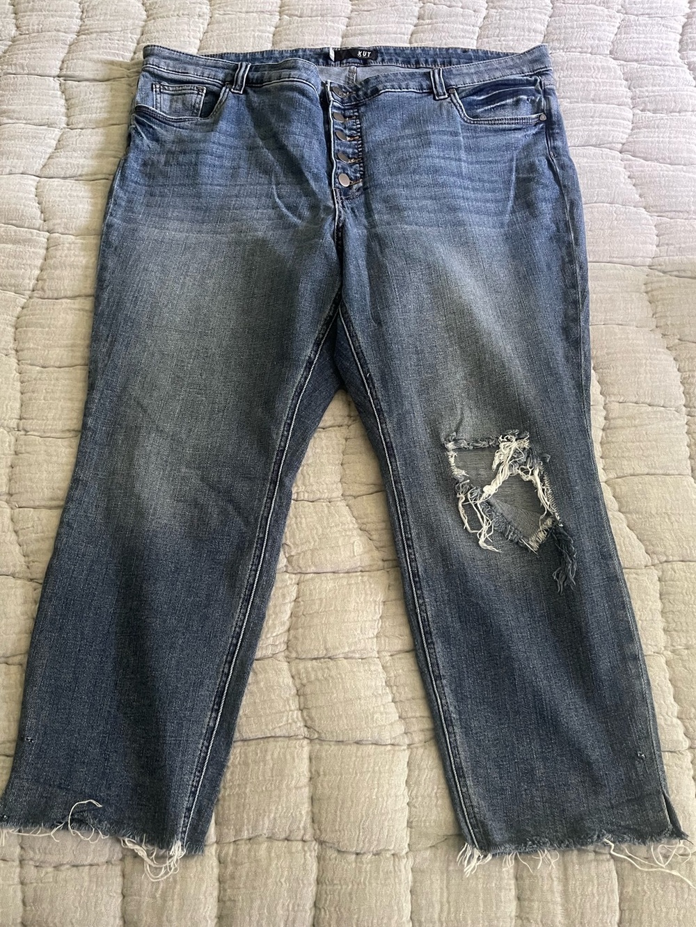 Kut from the Kloth Distressed Ankle Straight Leg